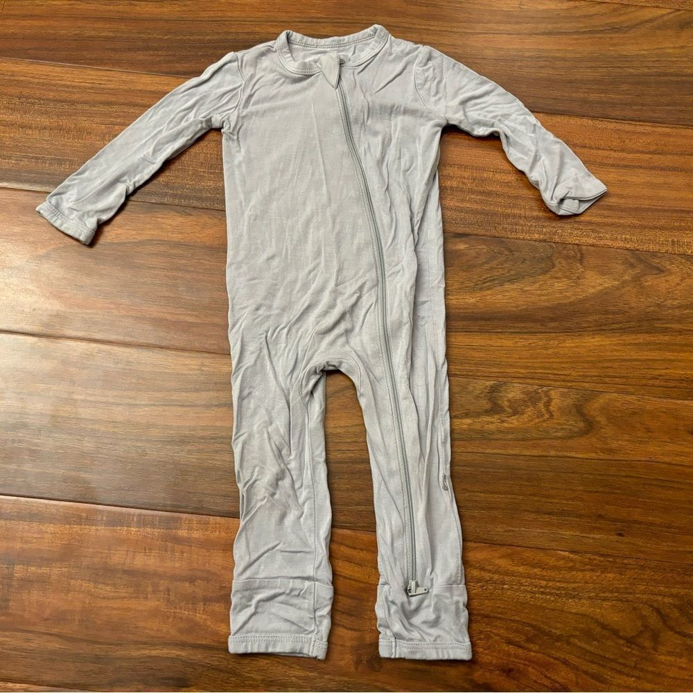 Kyte Baby grey zip up one piece outfit